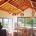 Rezort Caparica Azores 4*