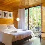 Resort Caparica Azores 4*