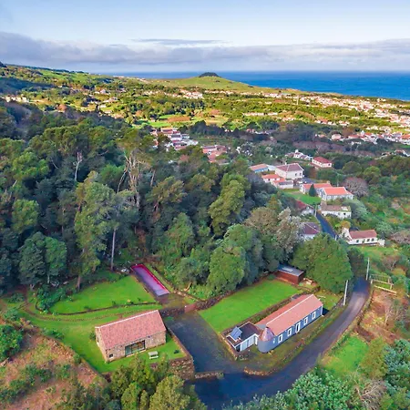 Resort Caparica Azores 4*