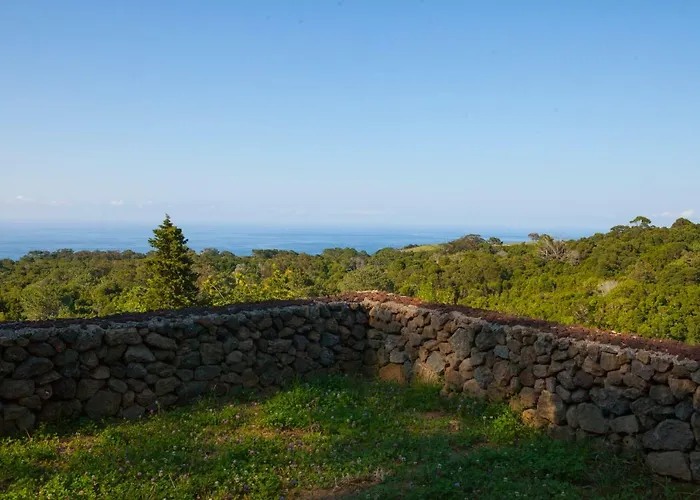 Caparica Azores Biscoitos (Terceira)